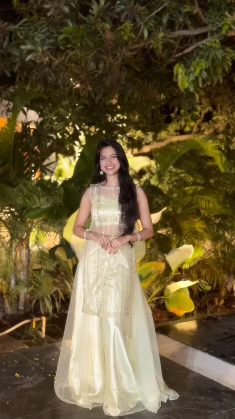 An ivory sangeet lehenga at dusk